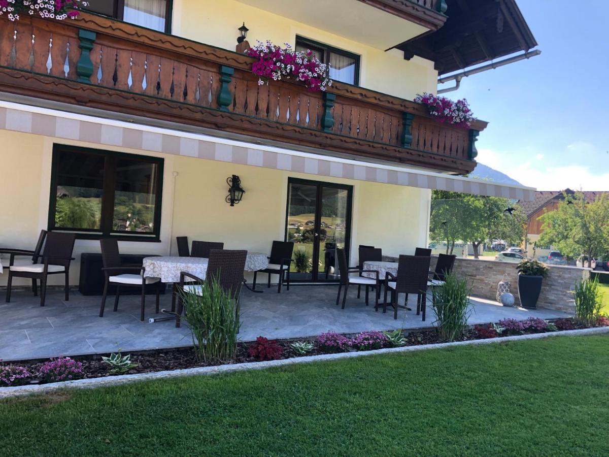 Gaestehaus Kloiberguetl Sankt Gilgen Exterior photo
